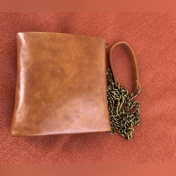 Steve Madden Chain Crossbody Faux Leather Small Bag - Picture 14 of 15